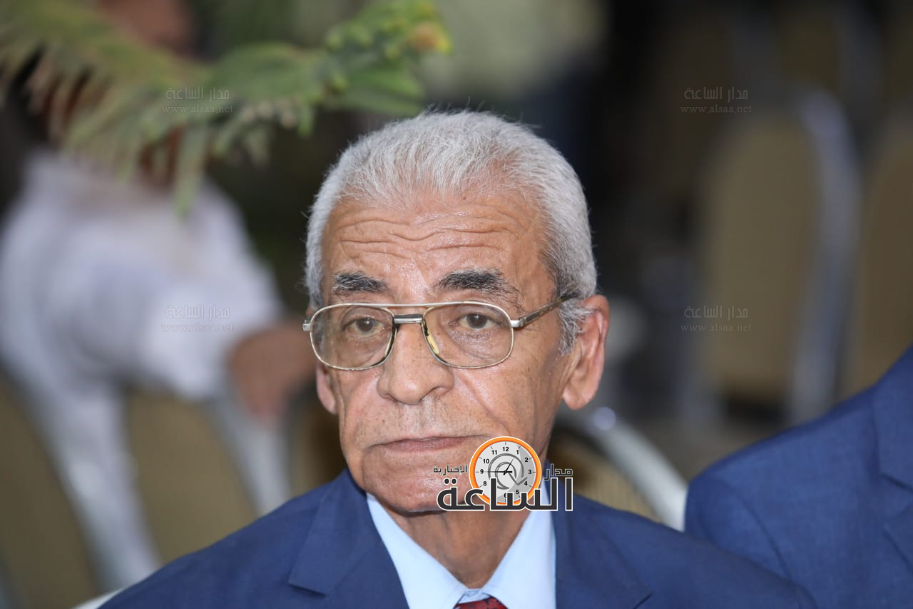 Madar Al-Saa Images 0.745254243940495