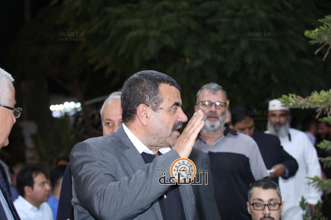 Madar Al-Saa Images 0.7866518656424326