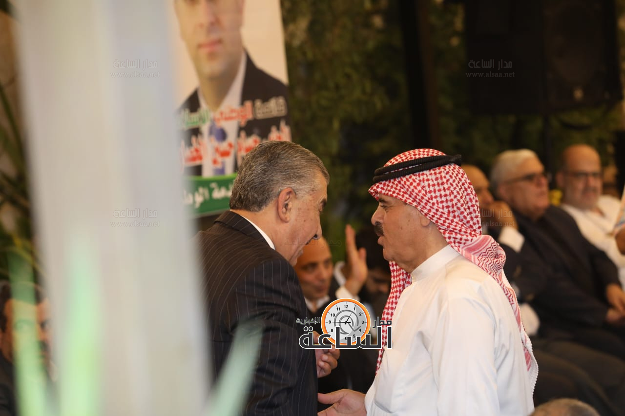 Madar Al-Saa Images 0.4419528146588496