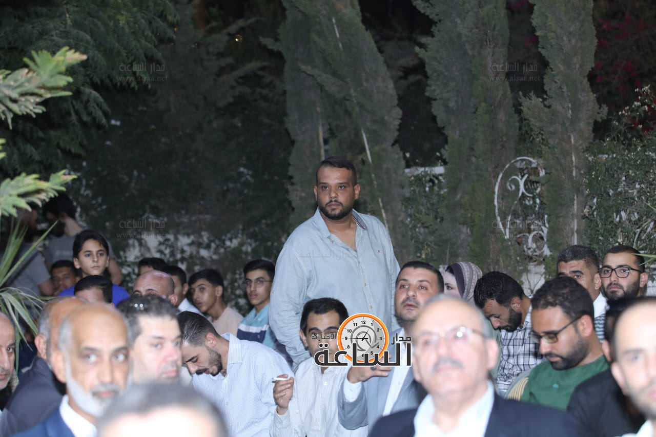 Madar Al-Saa Images 0.9078360231058691