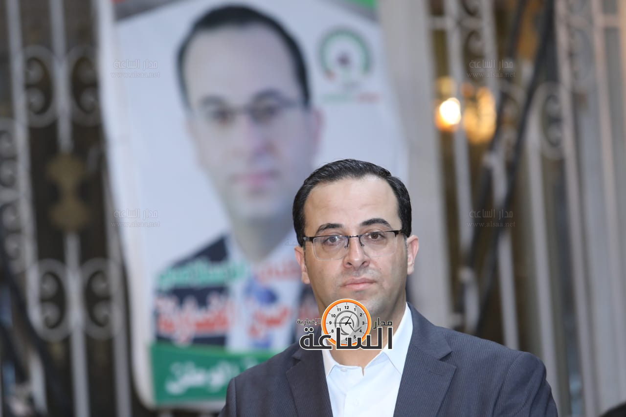 Madar Al-Saa Images 0.47782057627858077