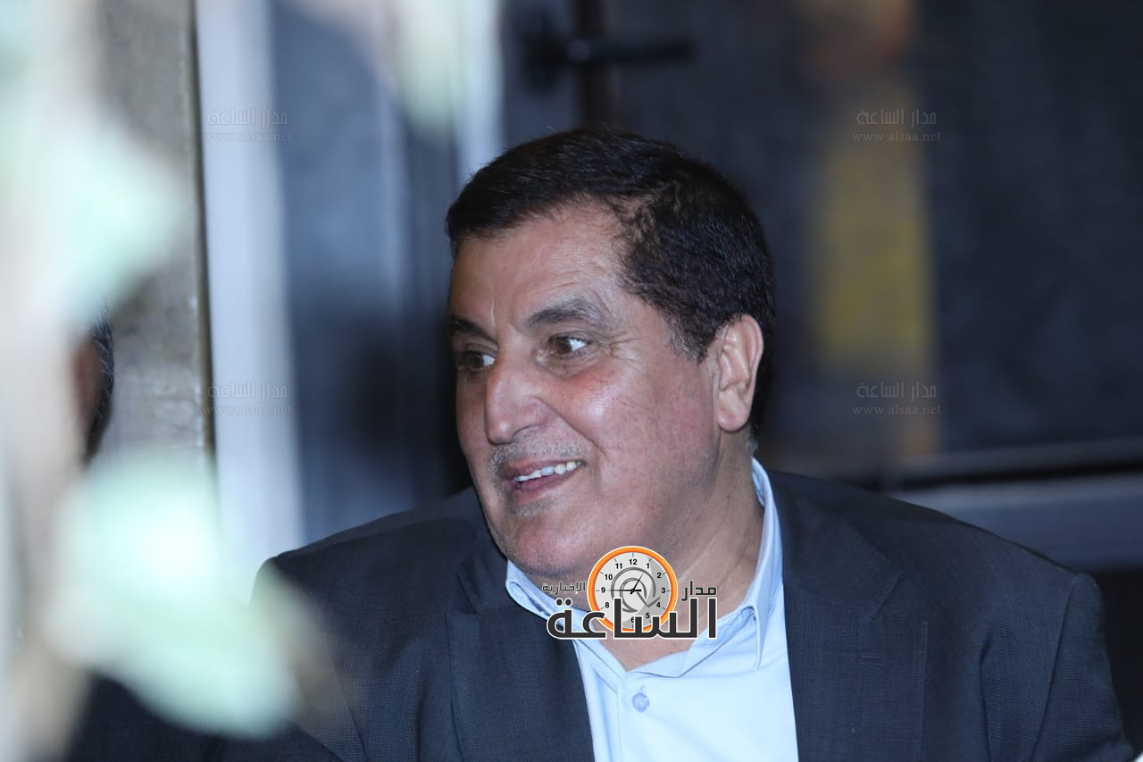 Madar Al-Saa Images 0.910161467097119