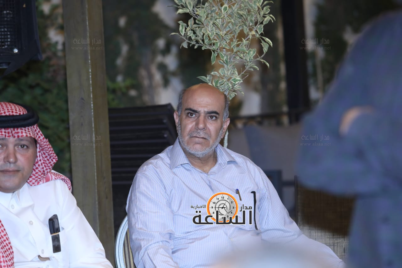 Madar Al-Saa Images 0.6950096596887072