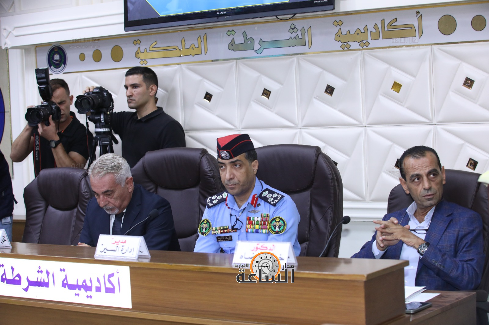 Madar Al-Saa Images 0.08420815491846545