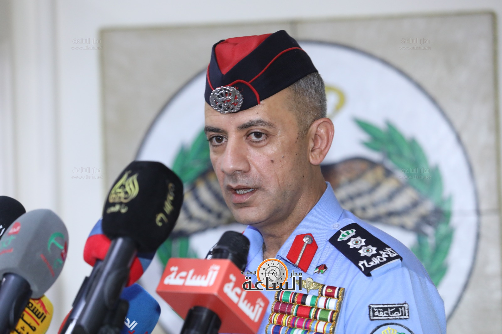 Madar Al-Saa Images 0.38266629656881035