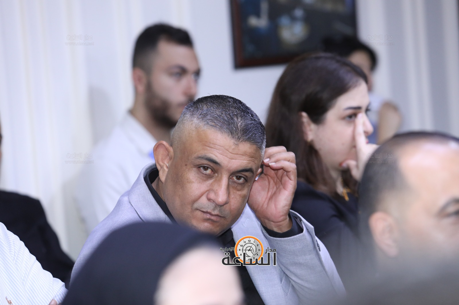 Madar Al-Saa Images 0.9443925359207361