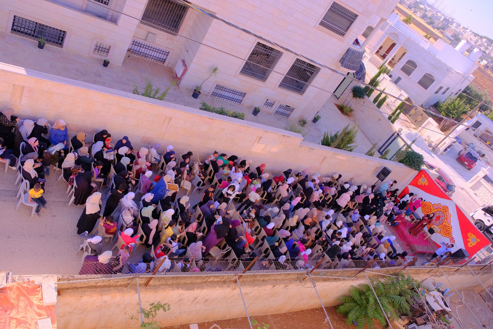 Madar Al-Saa Images 0.8742970481979744