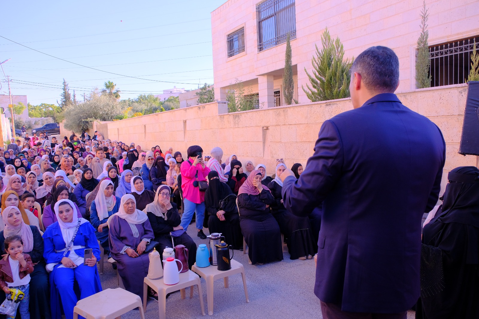 Madar Al-Saa Images 0.05644488452094043