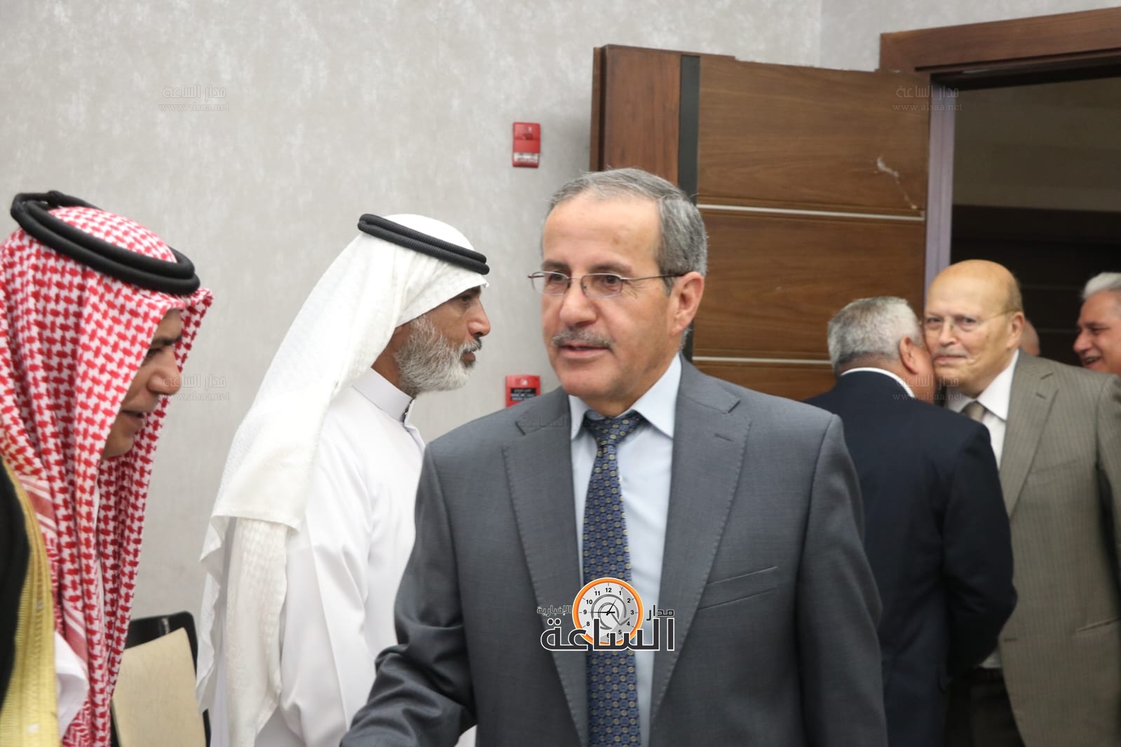 Madar Al-Saa Images 0.7144177667792466