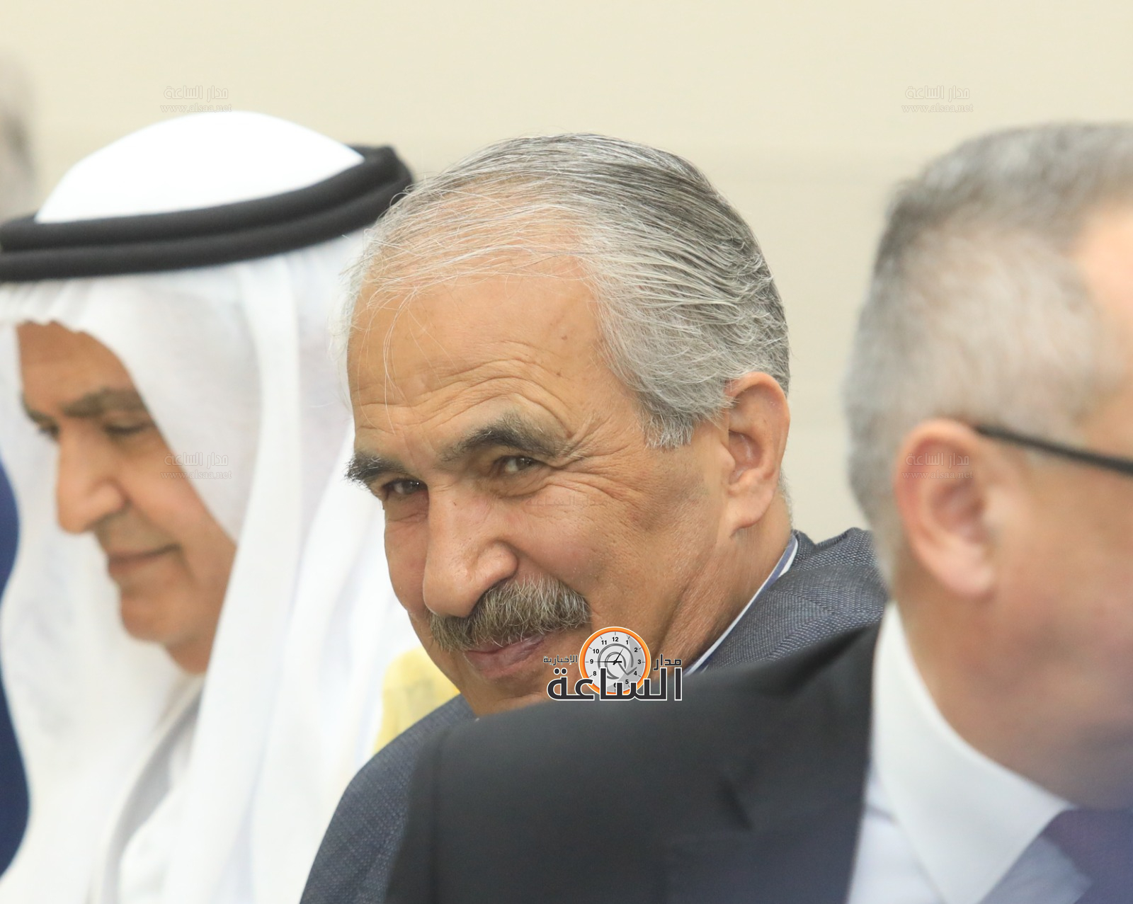 Madar Al-Saa Images 0.43576263896421397