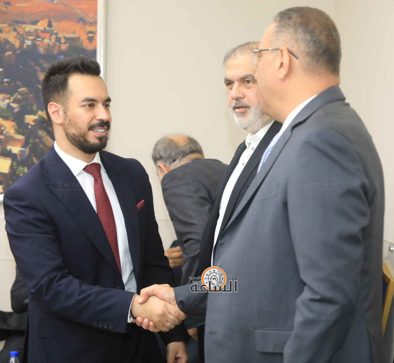 Madar Al-Saa Images 0.47789147794361164