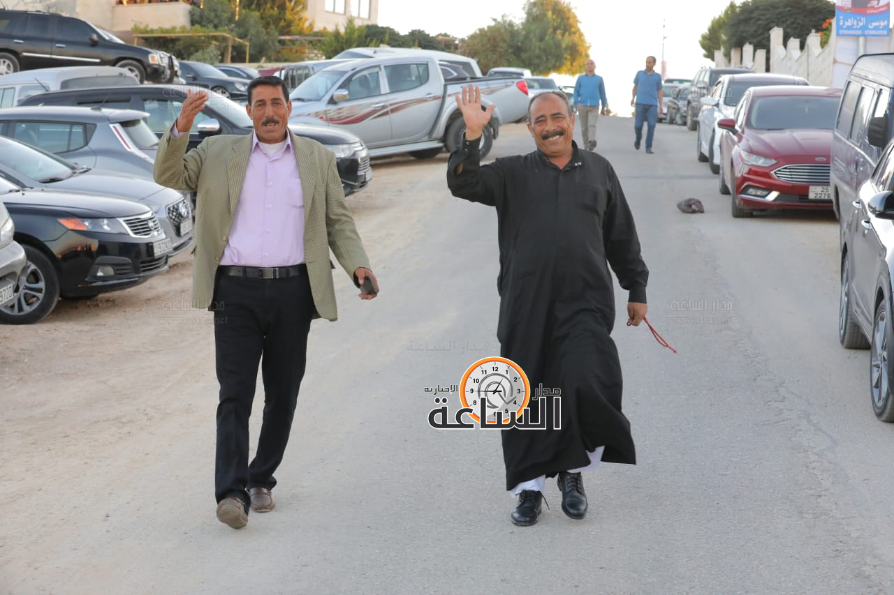 Madar Al-Saa Images 0.8169402723979884