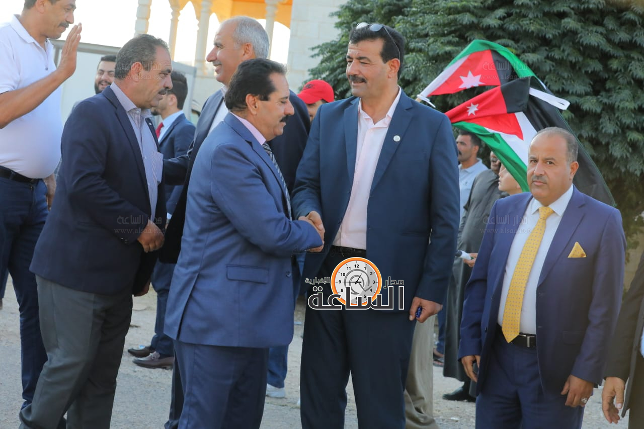 Madar Al-Saa Images 0.7274351952060918