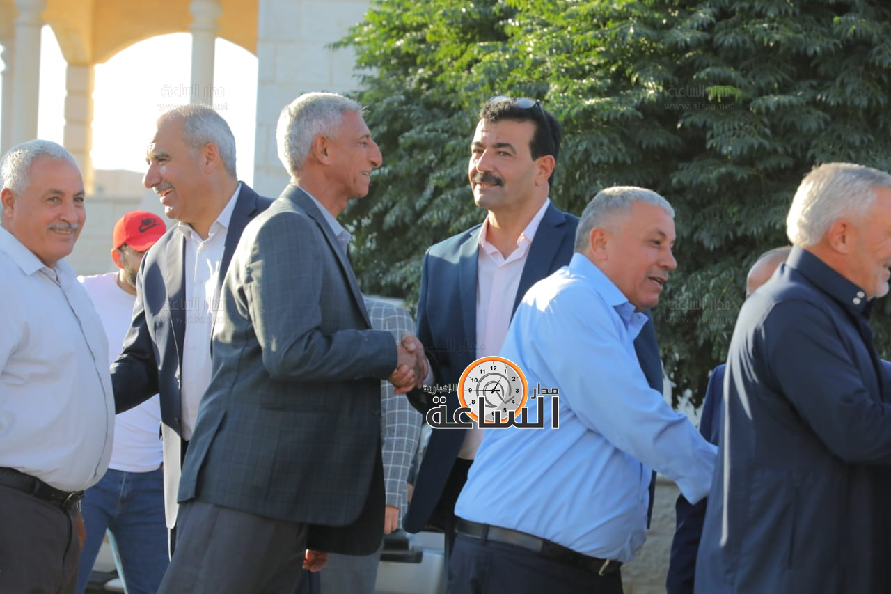 Madar Al-Saa Images 0.423525770438939