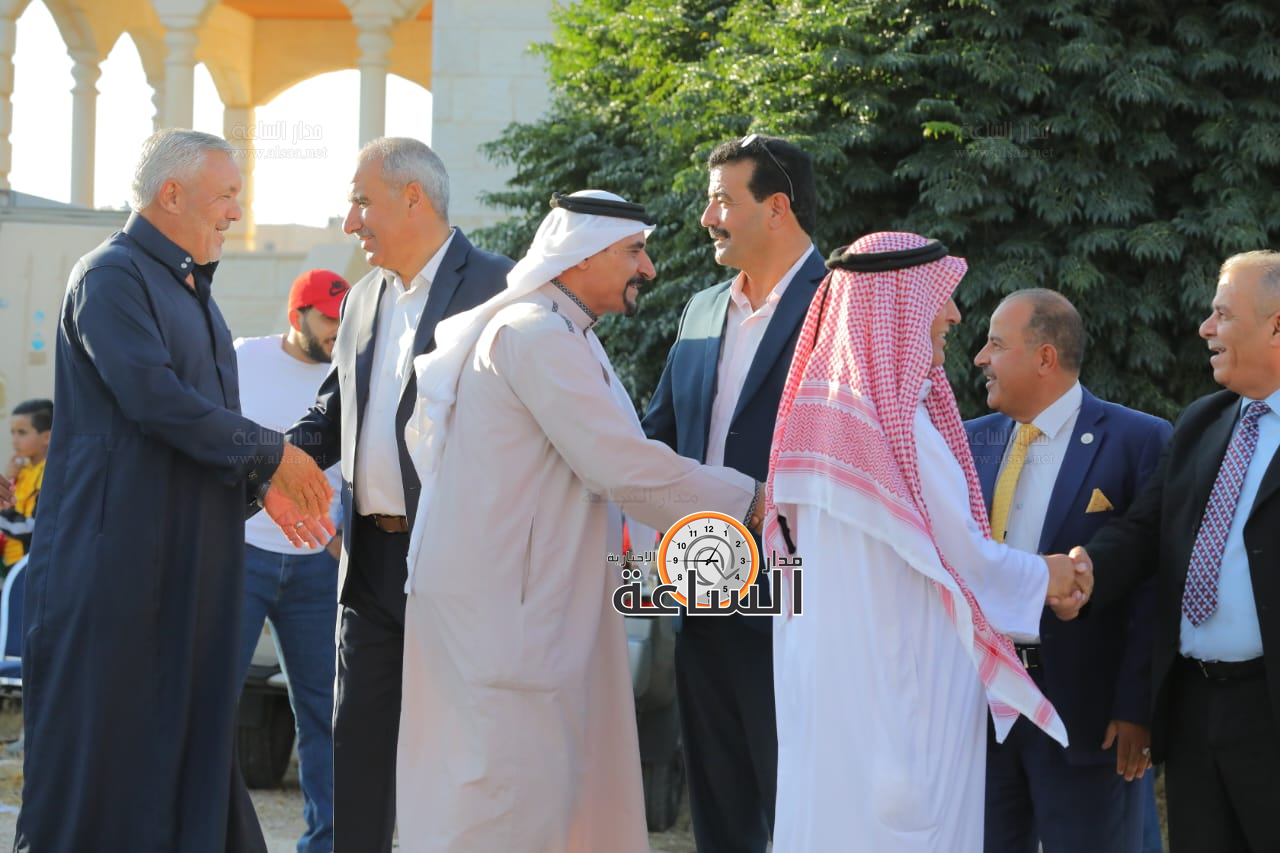 Madar Al-Saa Images 0.3195542137191181