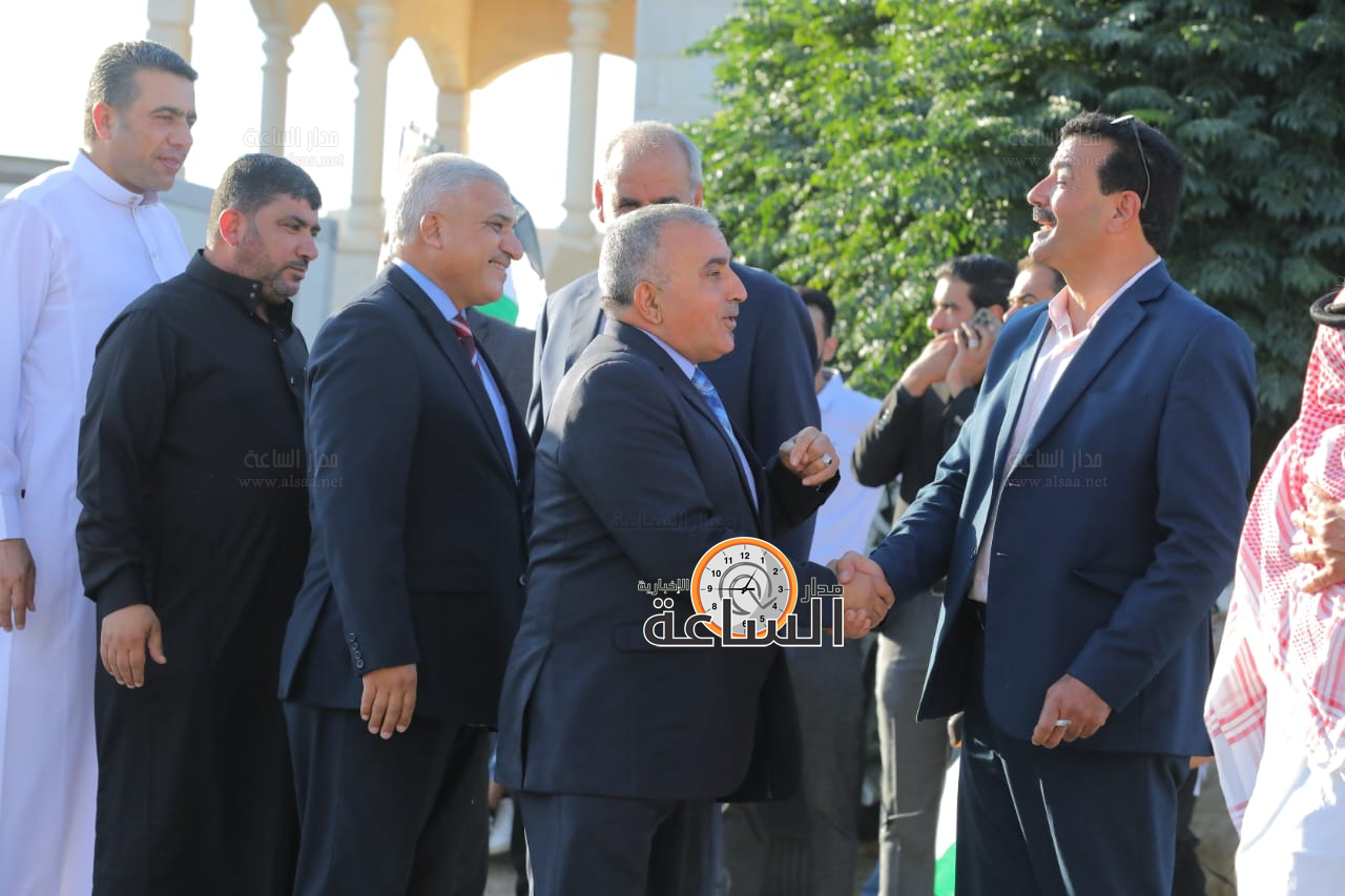 Madar Al-Saa Images 0.22413188587808164