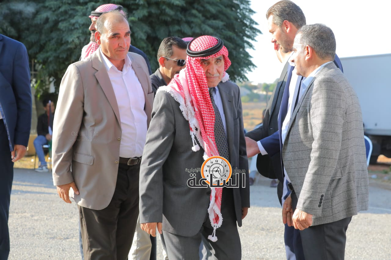 Madar Al-Saa Images 0.4356082276456268