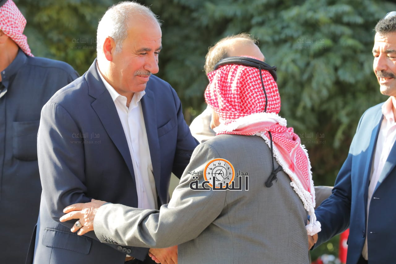 Madar Al-Saa Images 0.3064307815741951