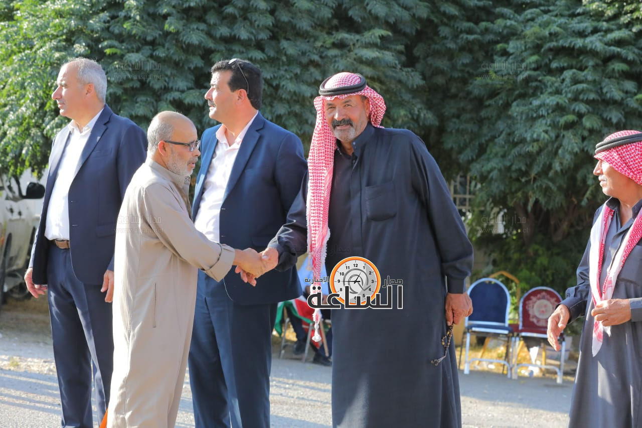 Madar Al-Saa Images 0.44835298081046315