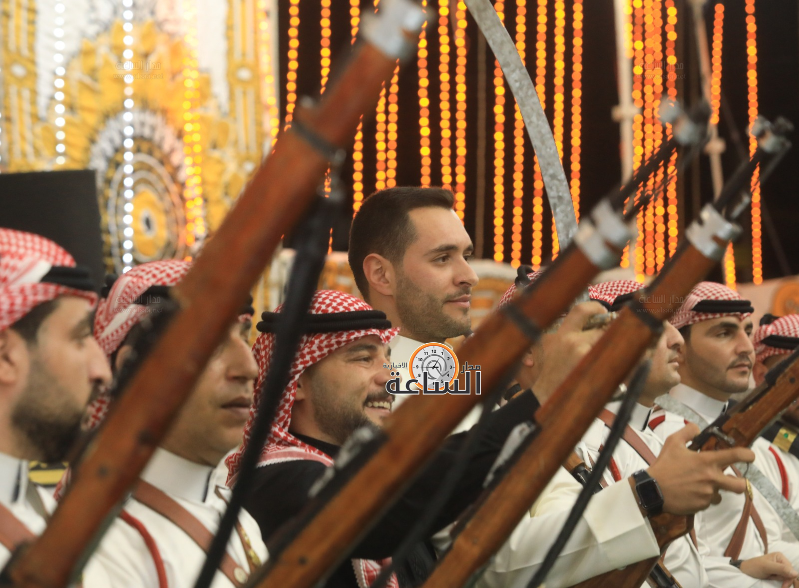 Madar Al-Saa Images 0.42800661406873775