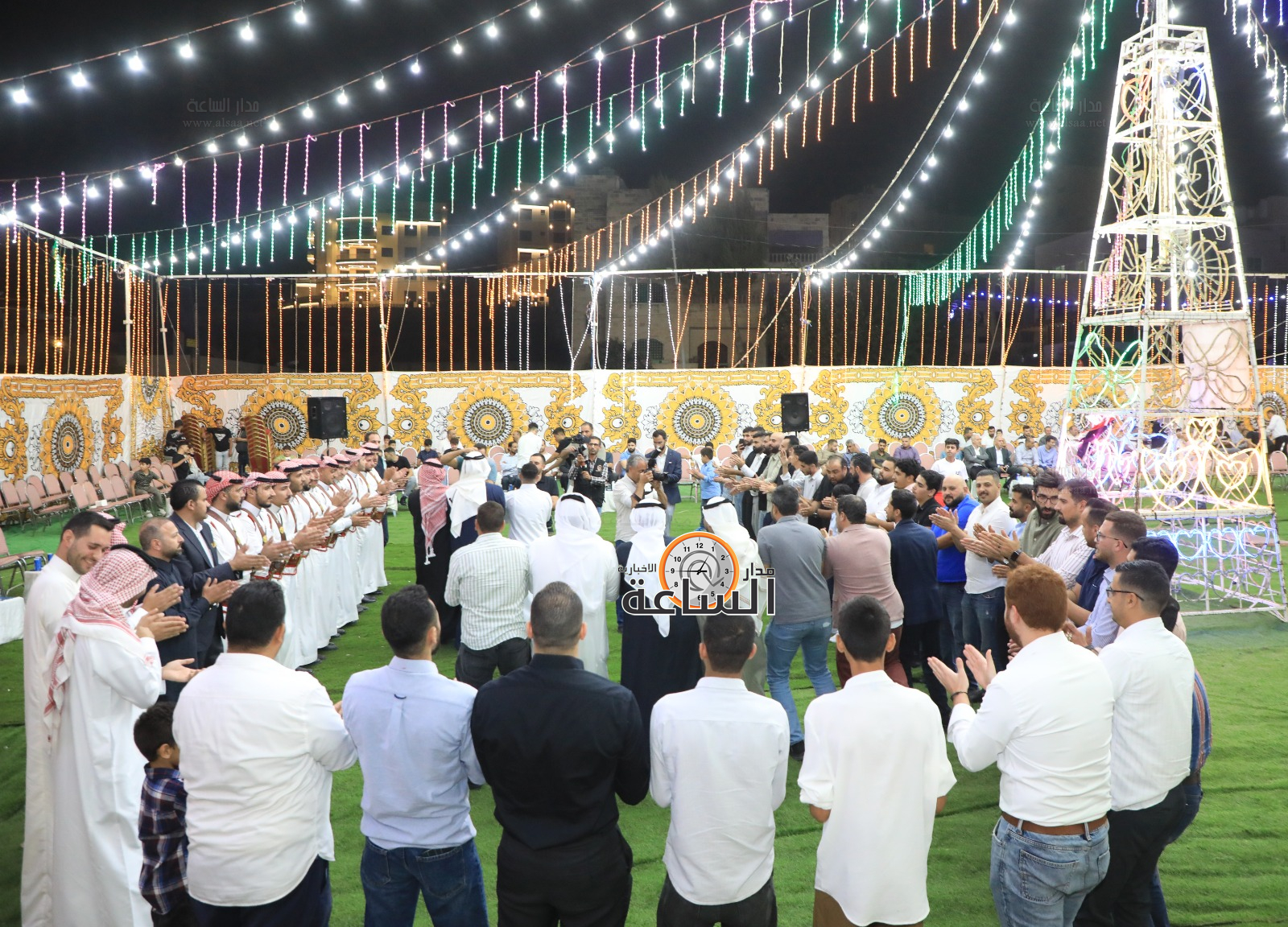 Madar Al-Saa Images 0.5563143449280847