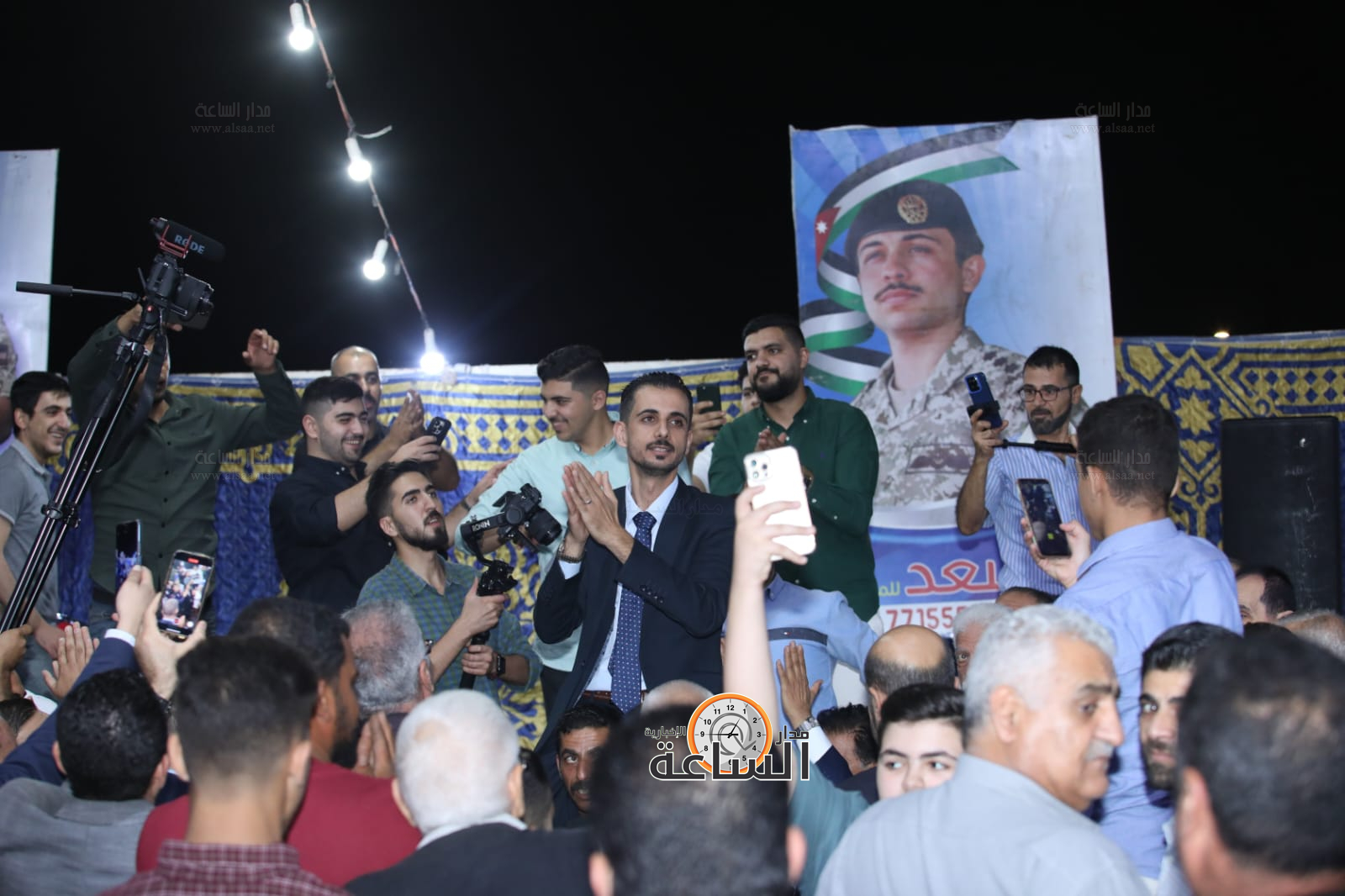 Madar Al-Saa Images 0.516210875688087