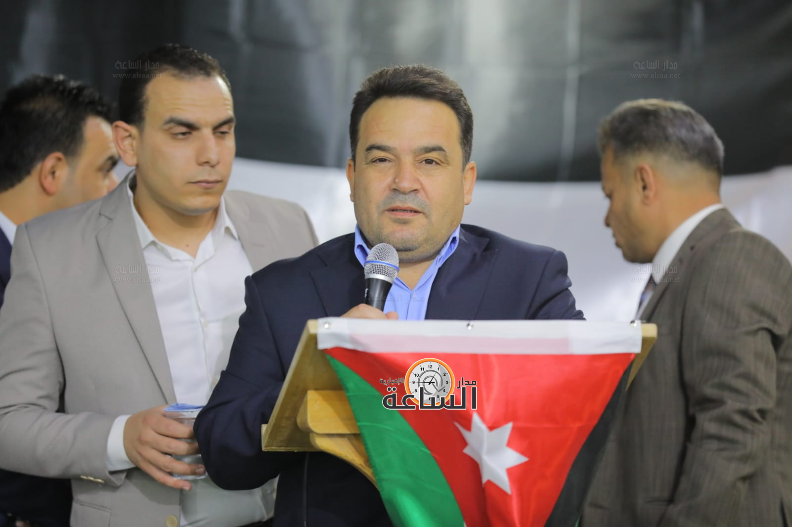 Madar Al-Saa Images 0.3924473676617428