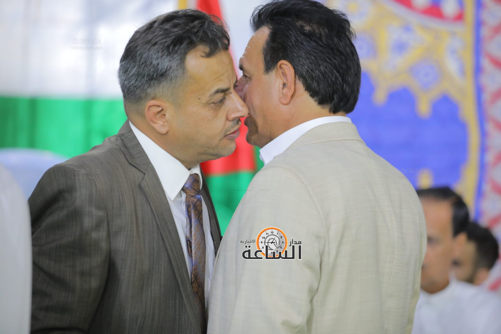 Madar Al-Saa Images 0.8466371043815071