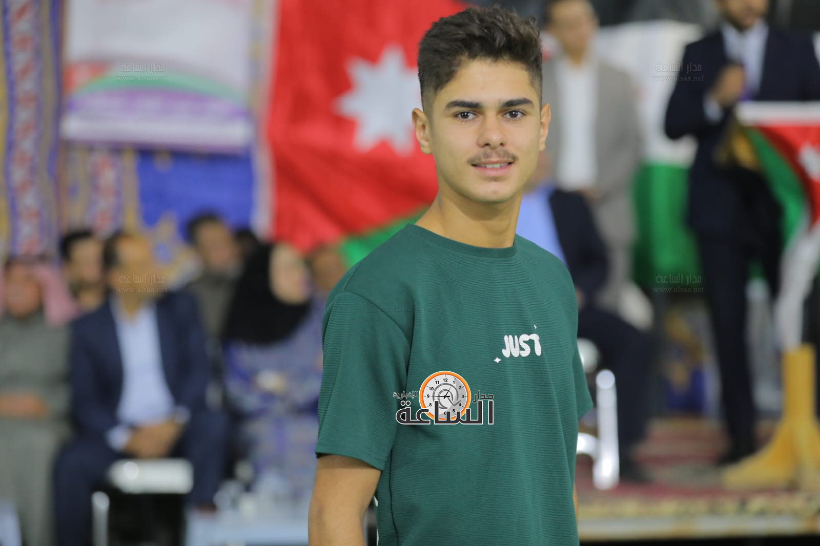 Madar Al-Saa Images 0.7552816139933649