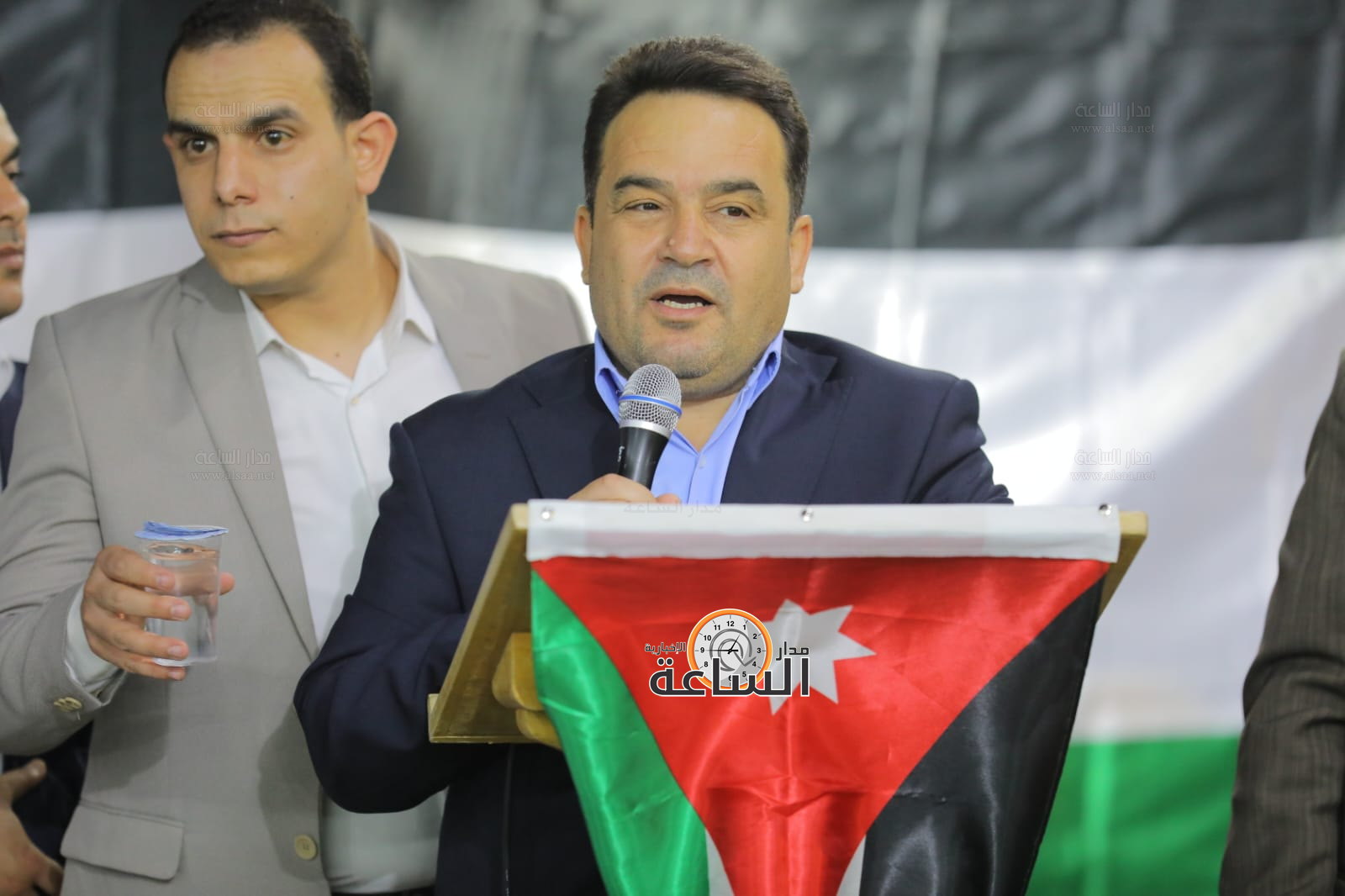 Madar Al-Saa Images 0.08501716168421525