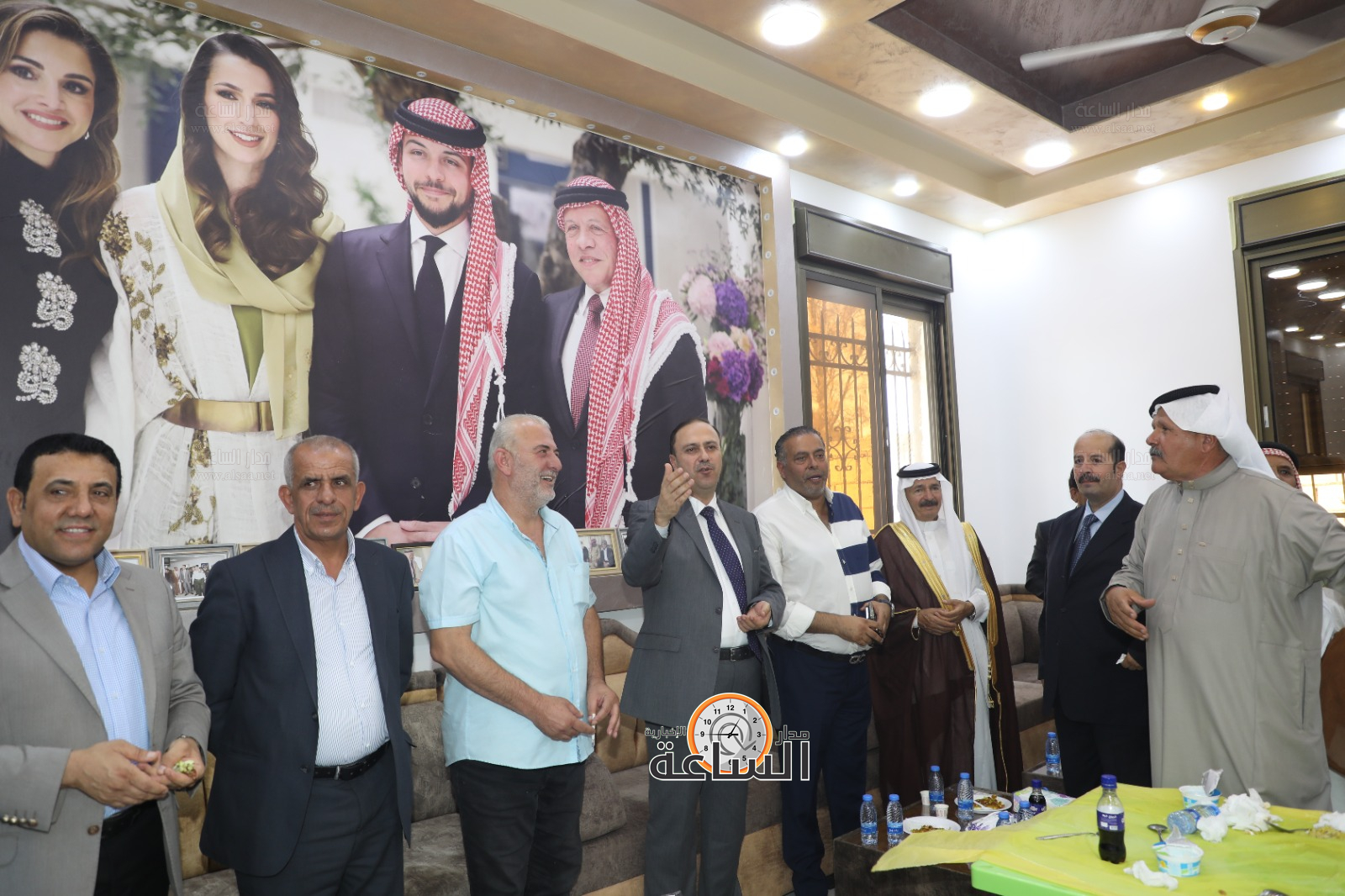 Madar Al-Saa Images 0.3659611740748472