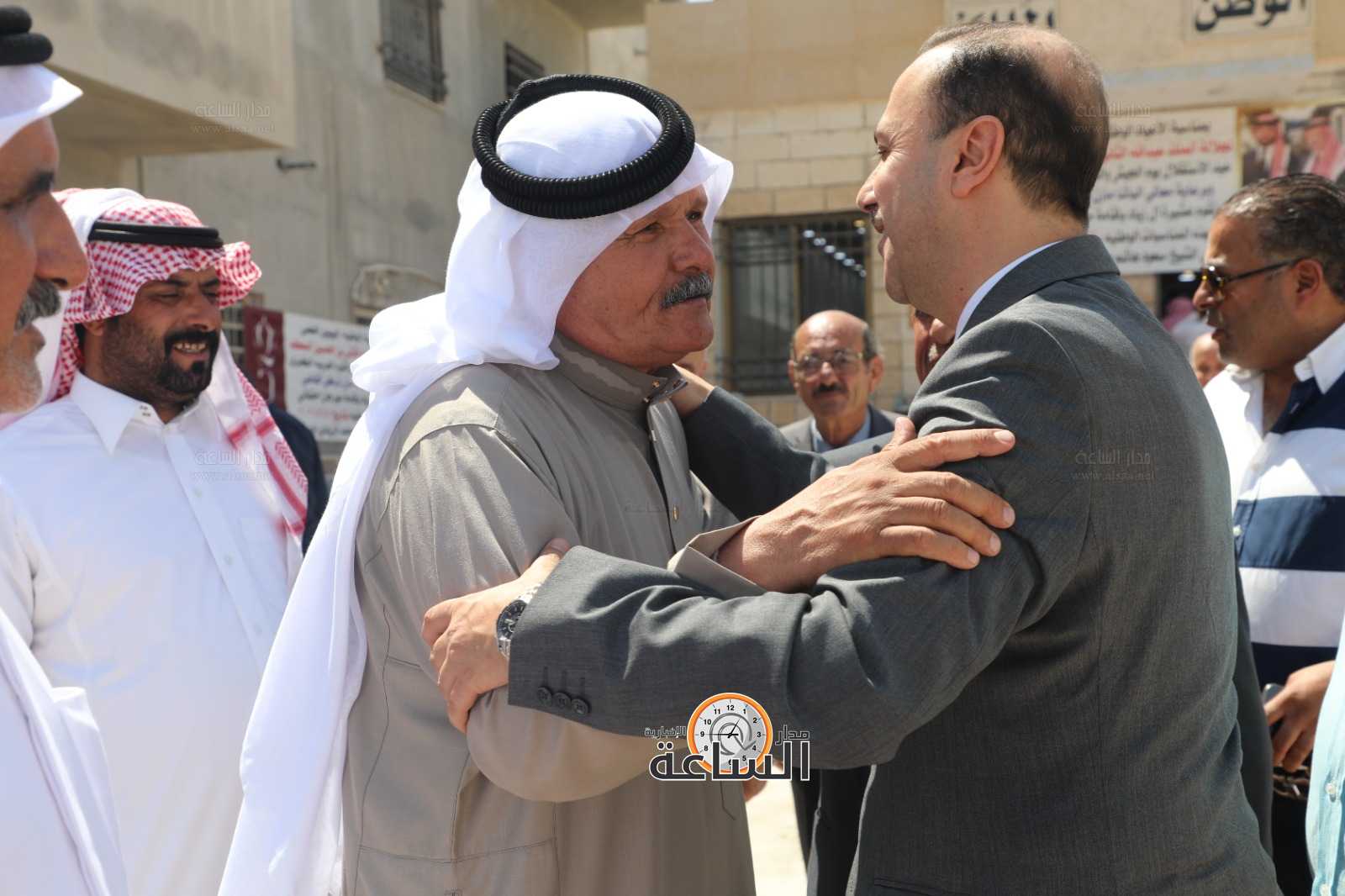 Madar Al-Saa Images 0.7317705244060266