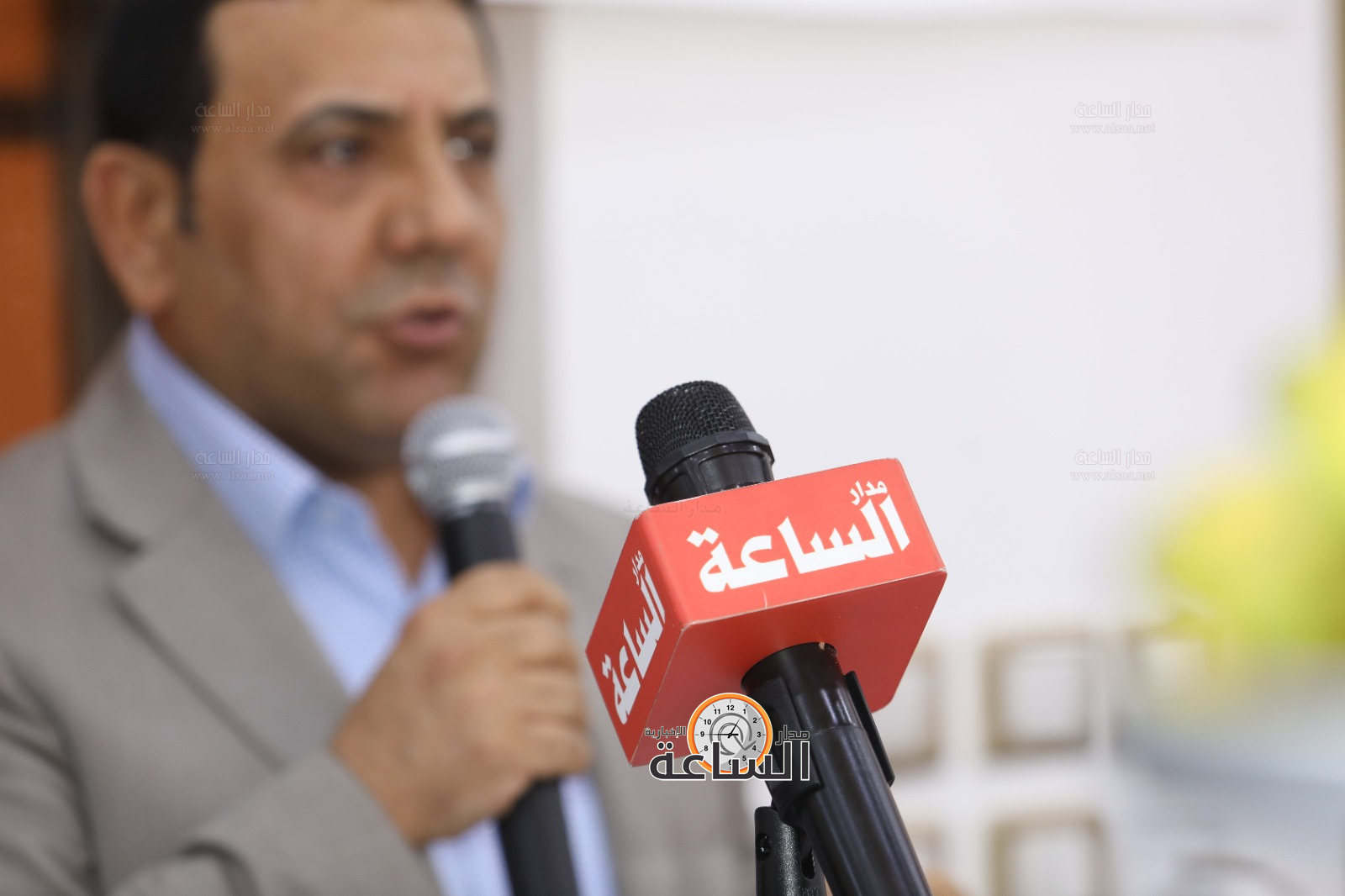 Madar Al-Saa Images 0.3118839462457834