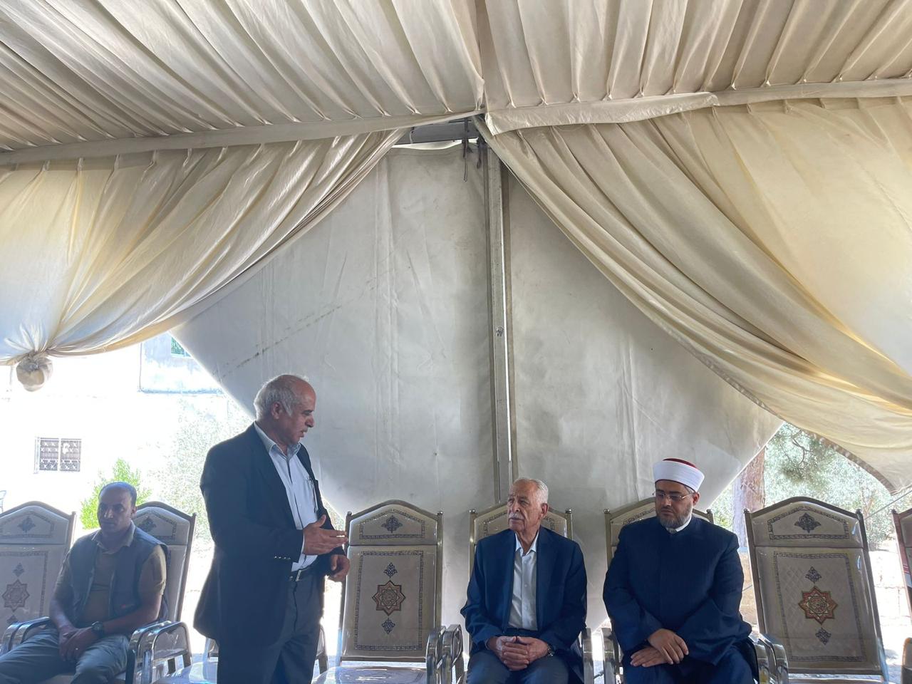 Madar Al-Saa Images 0.40731425503226526