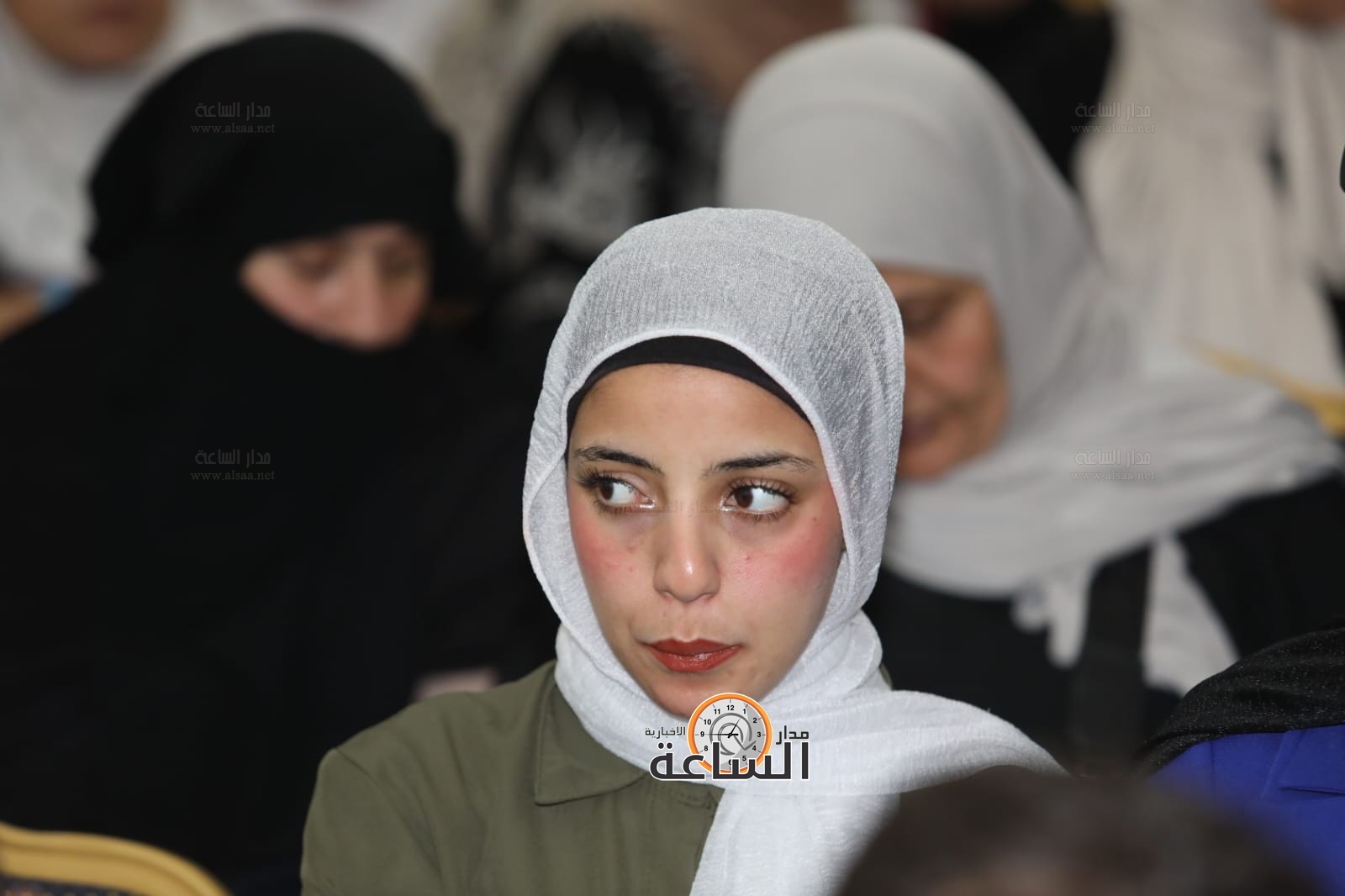 Madar Al-Saa Images 0.40137796217885247