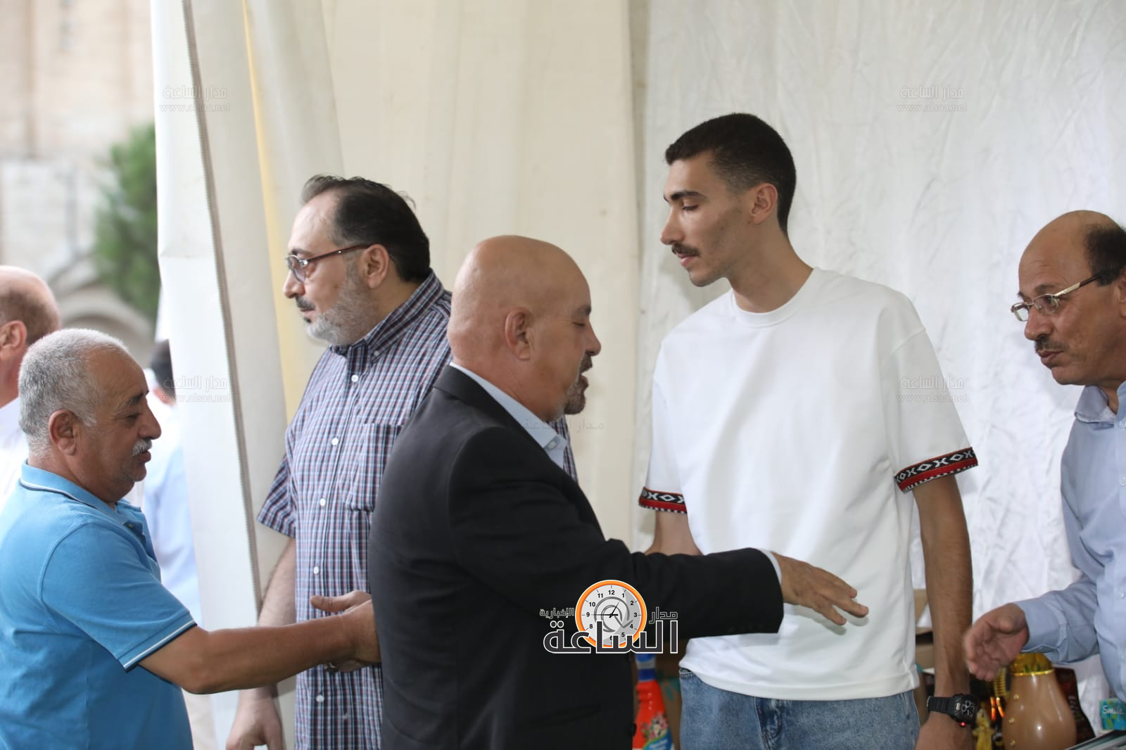 Madar Al-Saa Images 0.6233208598963367