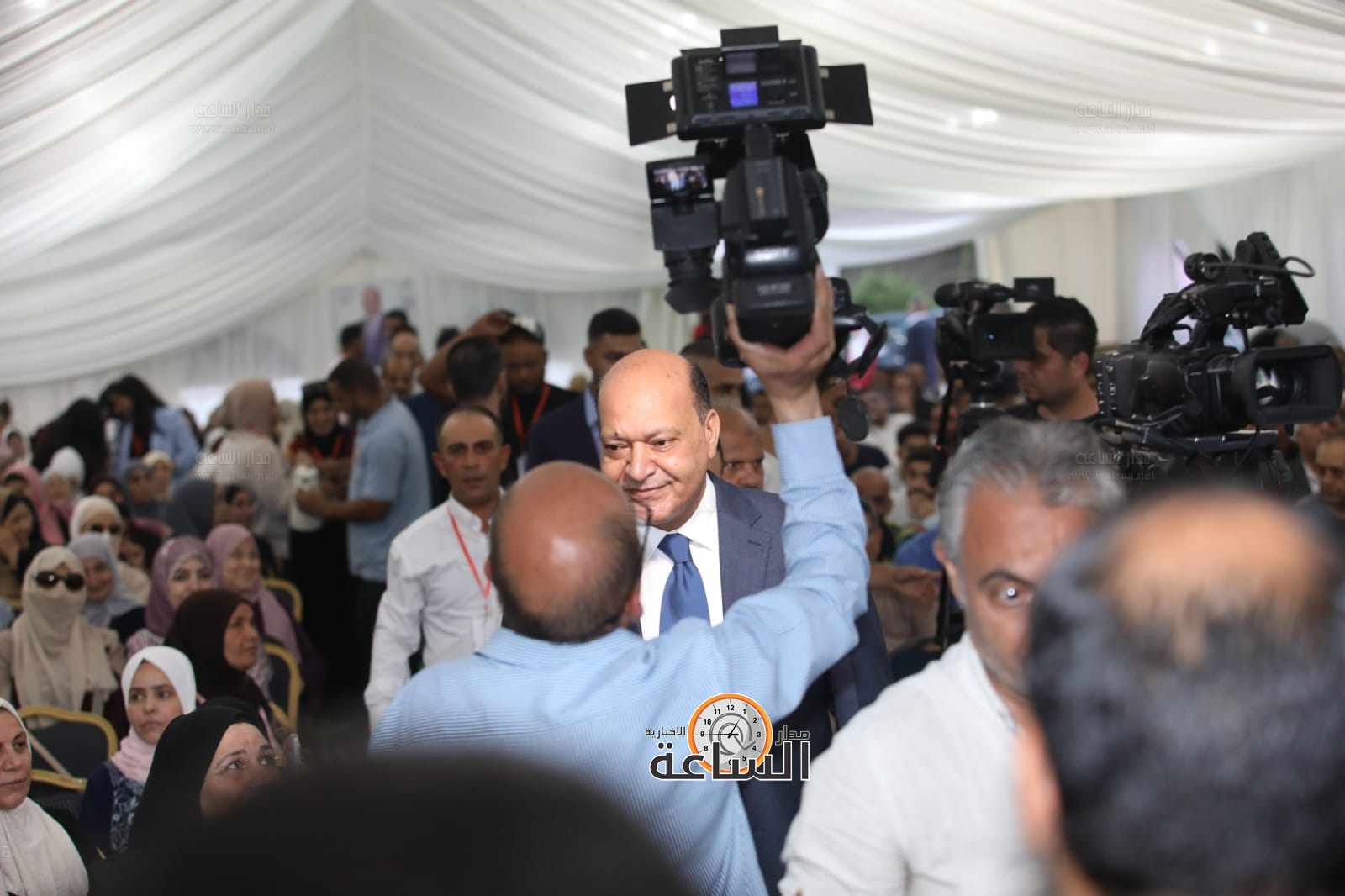 Madar Al-Saa Images 0.5933503542877347