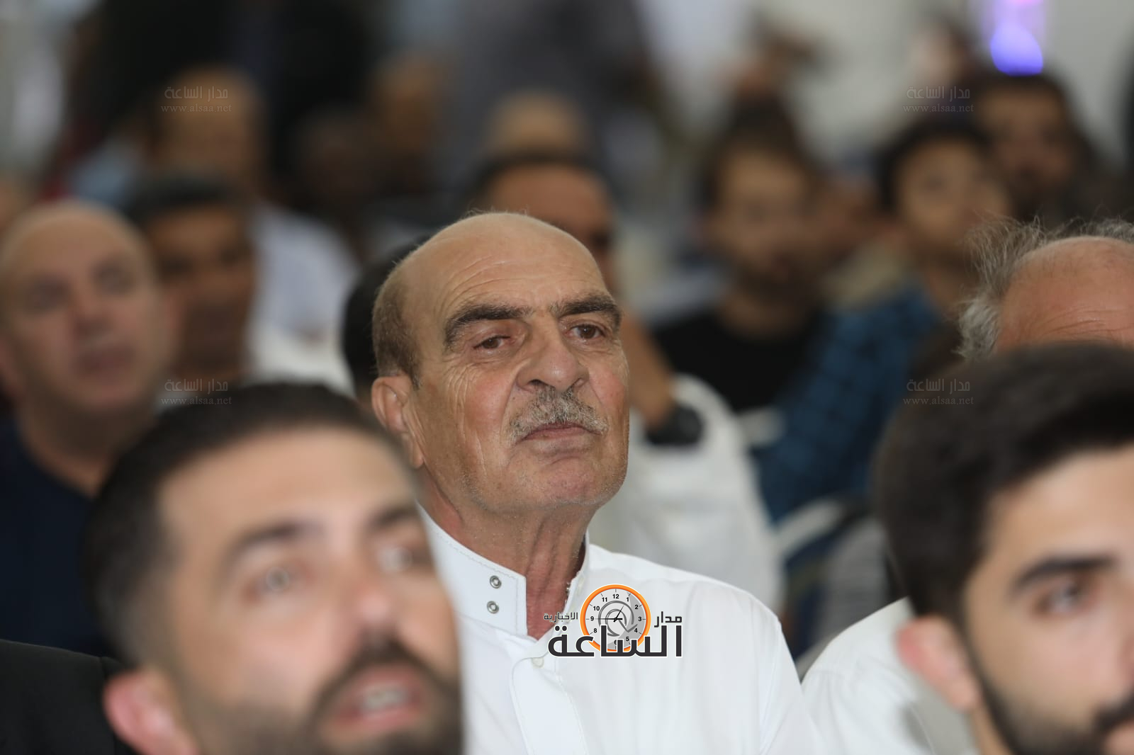 Madar Al-Saa Images 0.8581570609226801