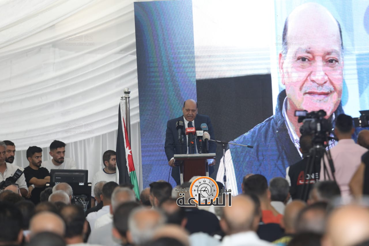 Madar Al-Saa Images 0.6104257573641341