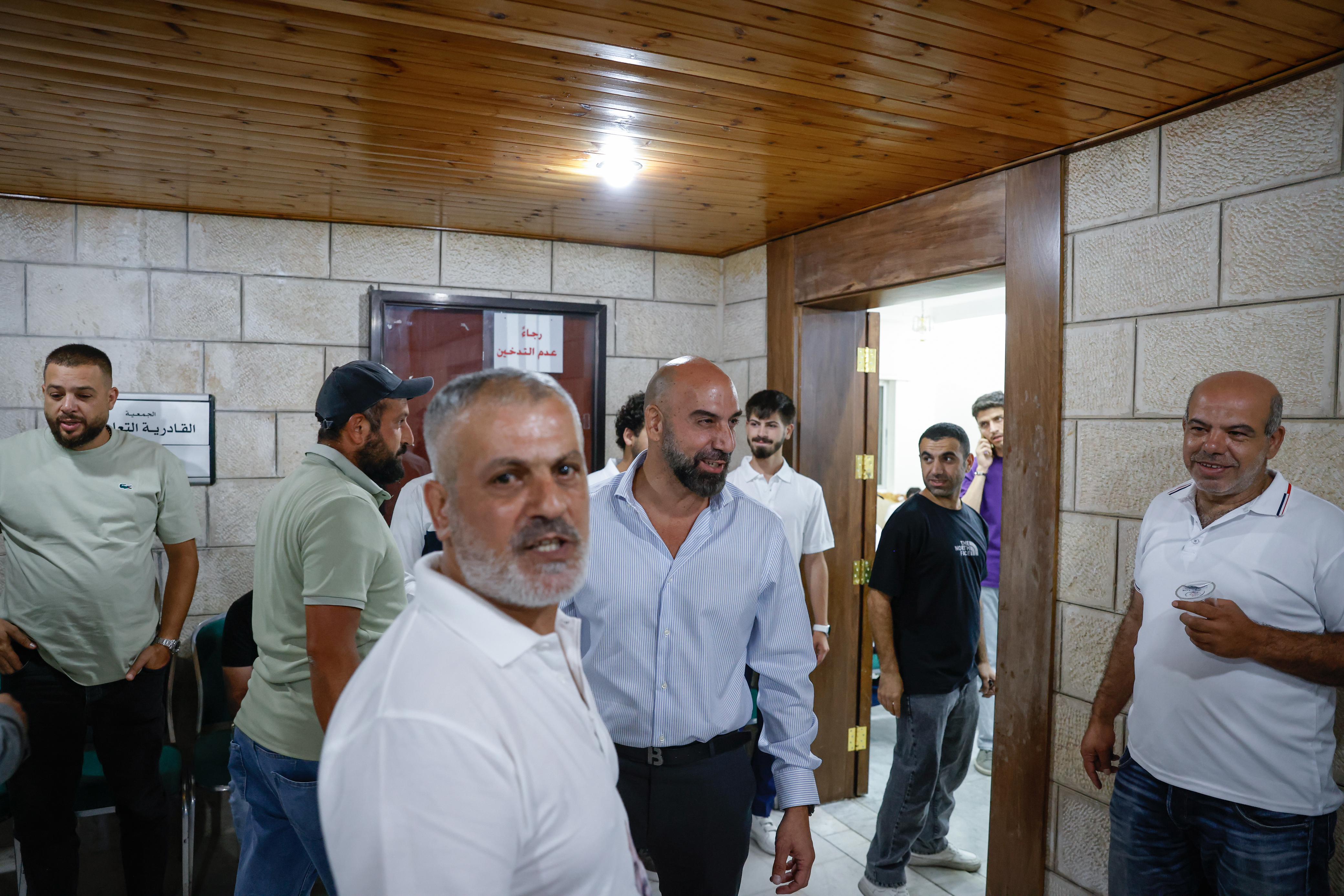 Madar Al-Saa Images 0.19144358310539245