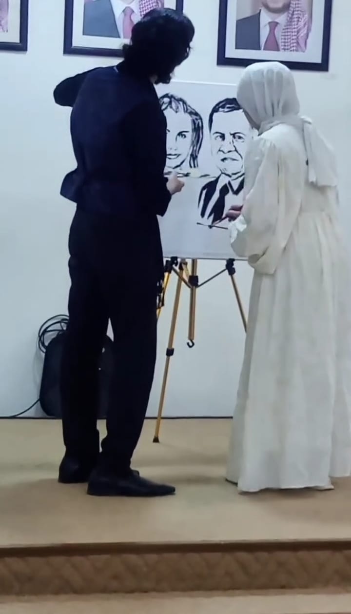 Madar Al-Saa Images 0.9864214438567549