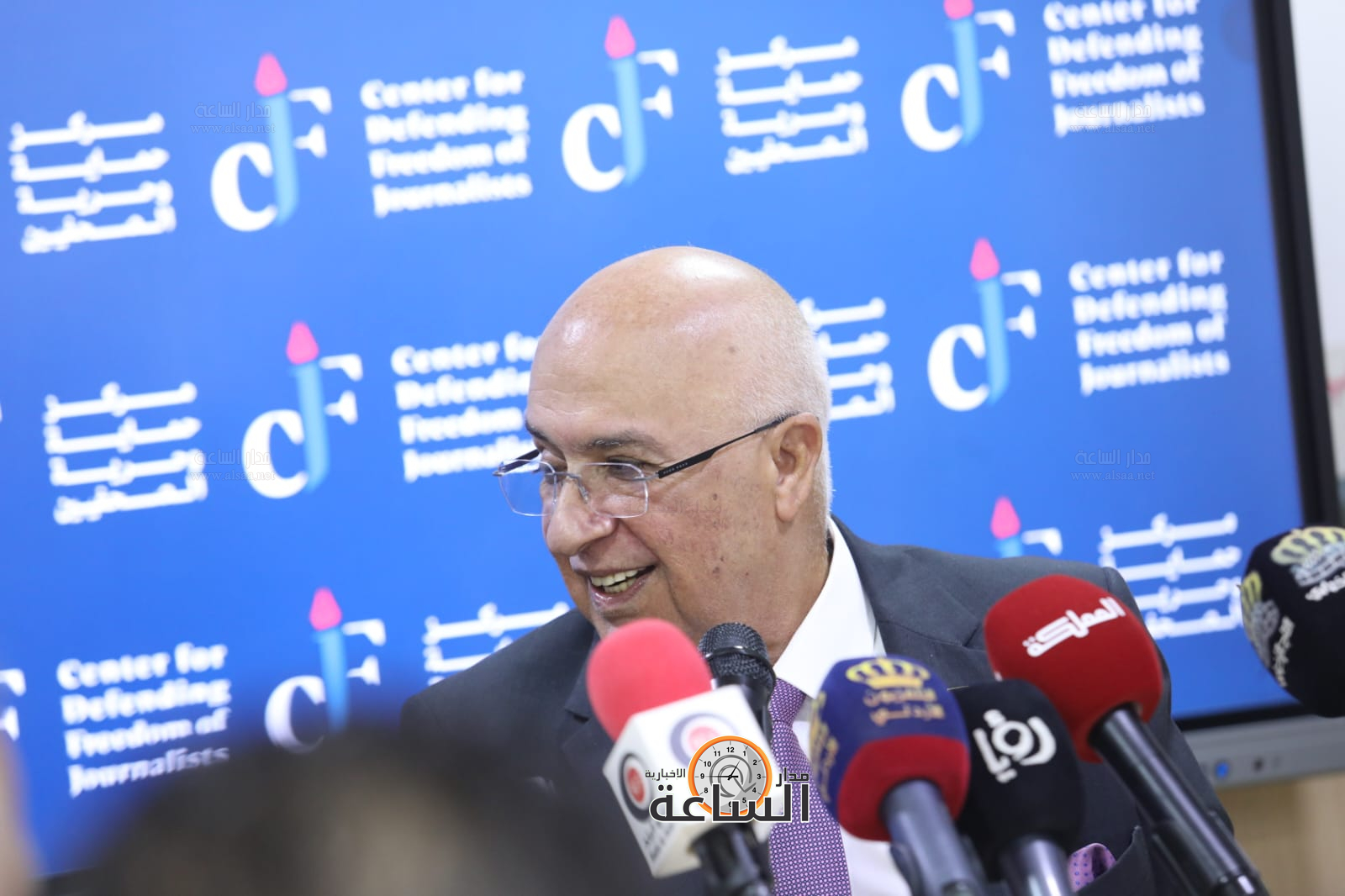 Madar Al-Saa Images 0.5842583698272754