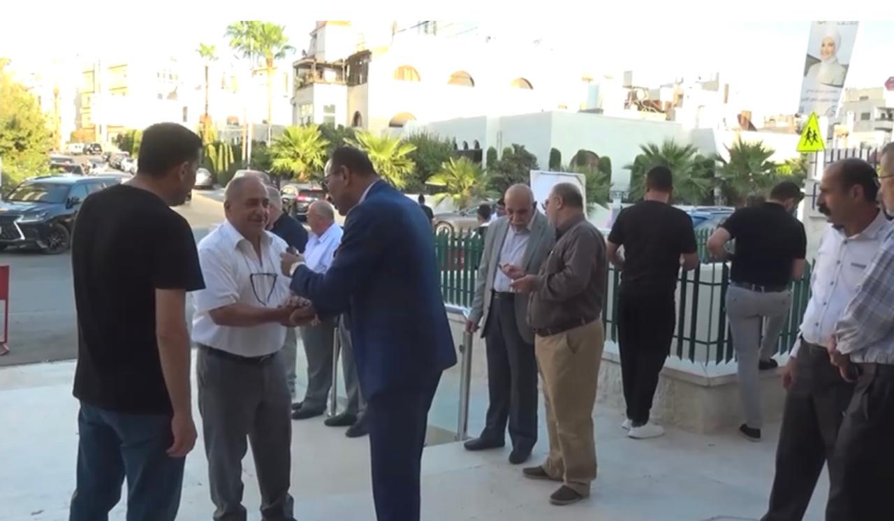 Madar Al-Saa Images 0.06697860905296049