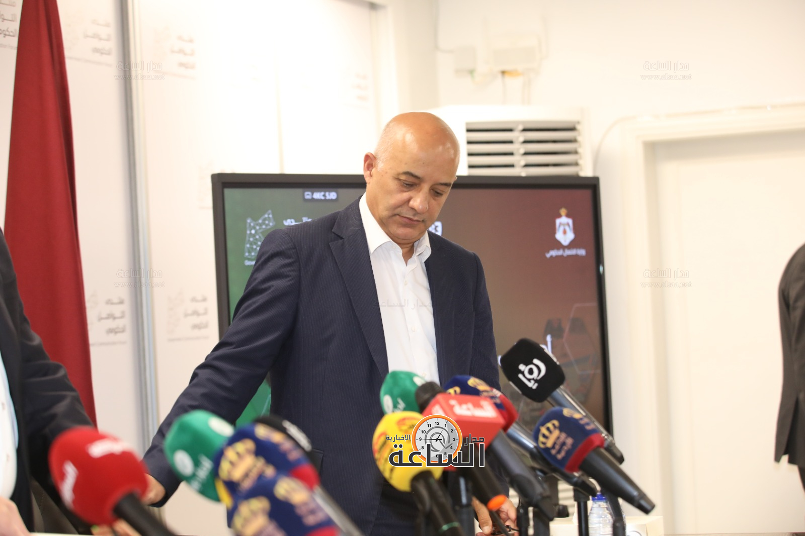 Madar Al-Saa Images 0.36452416989548153