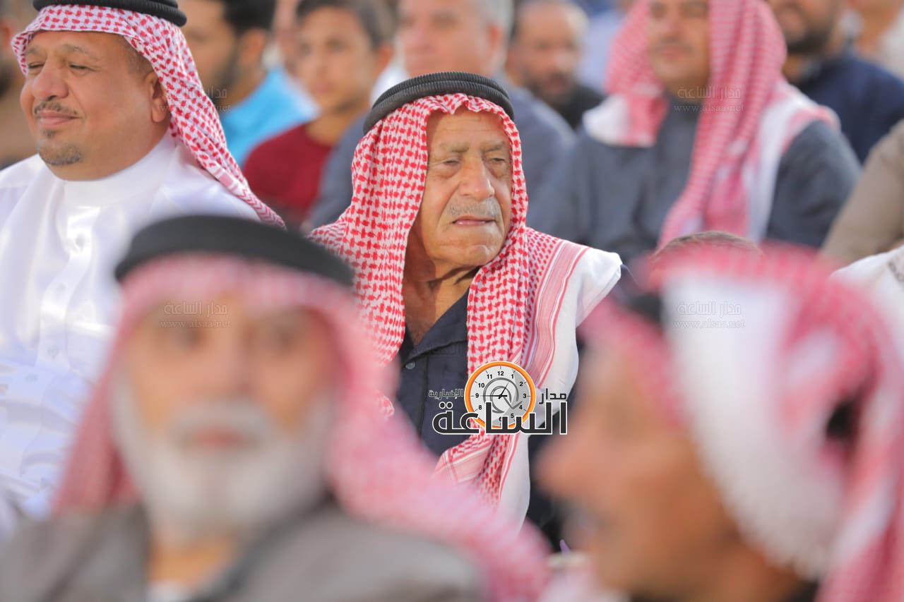 Madar Al-Saa Images 0.793373572760244