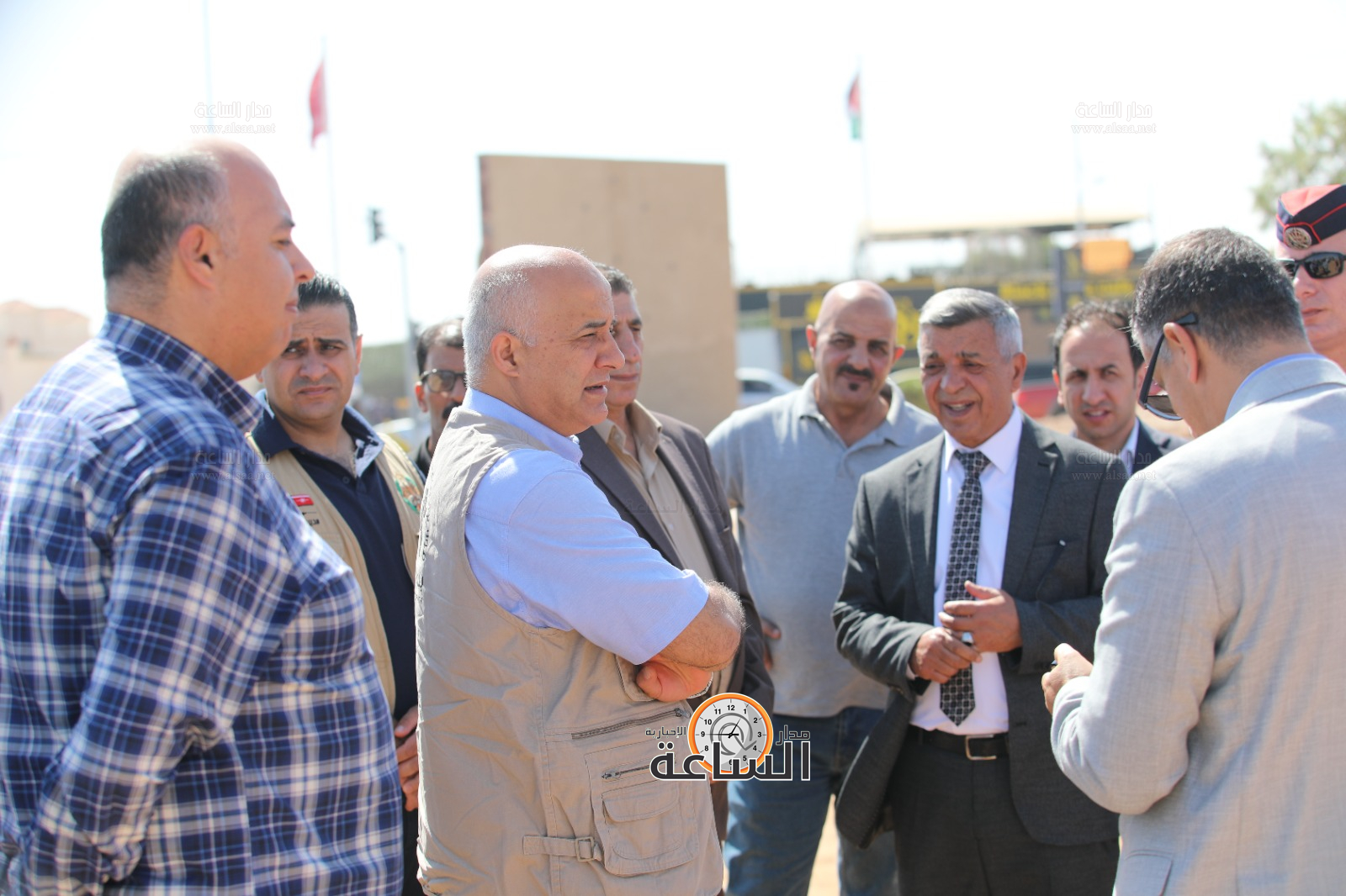 Madar Al-Saa Images 0.33325716481360845