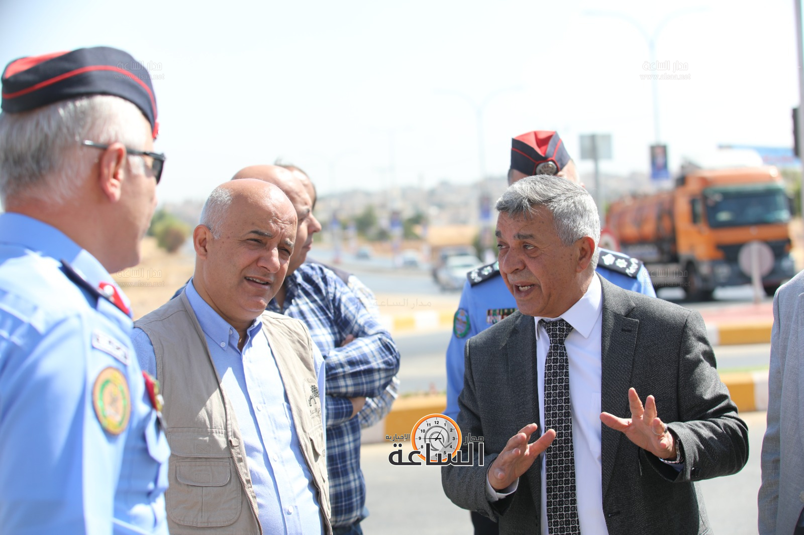 Madar Al-Saa Images 0.3075176902902279