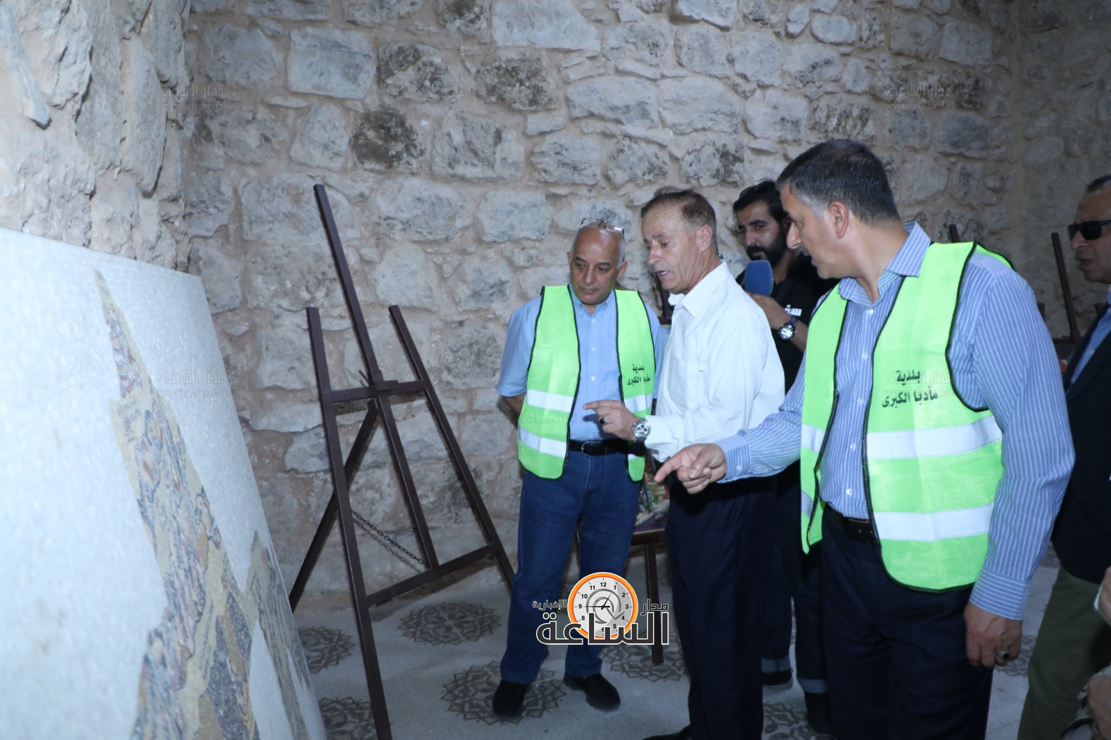 Madar Al-Saa Images 0.14916428554907157