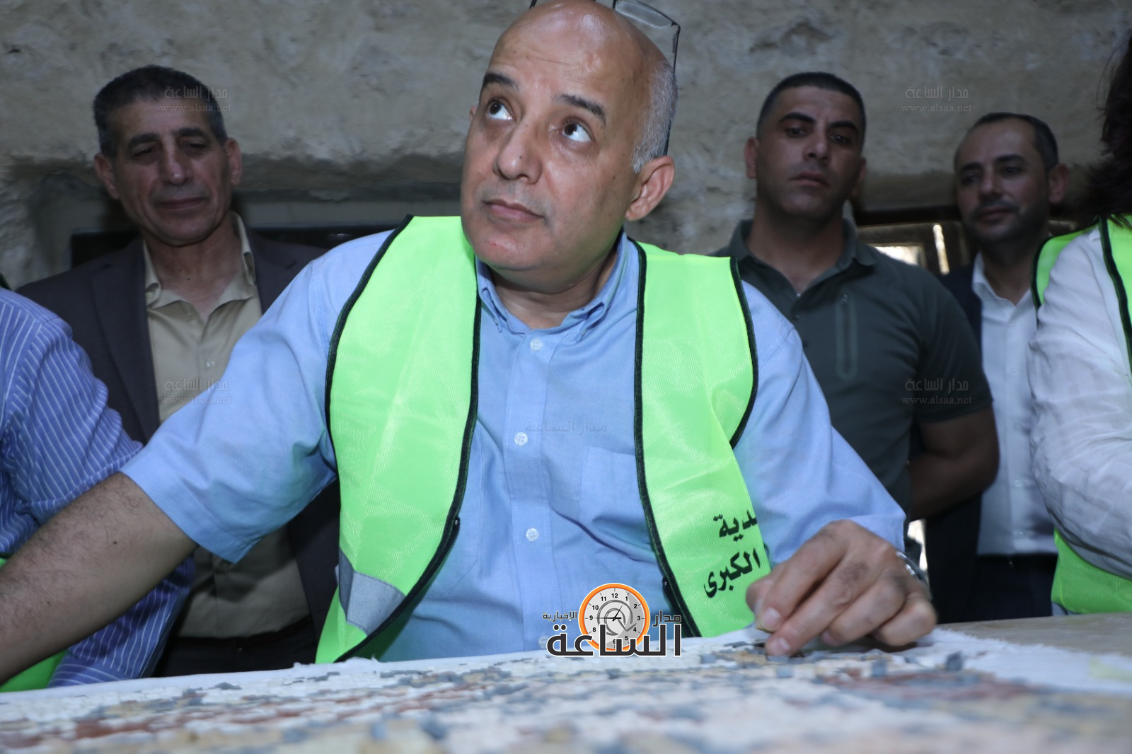 Madar Al-Saa Images 0.9833510163551655