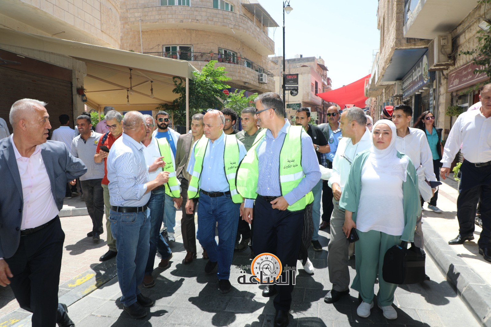 Madar Al-Saa Images 0.7712143840426986